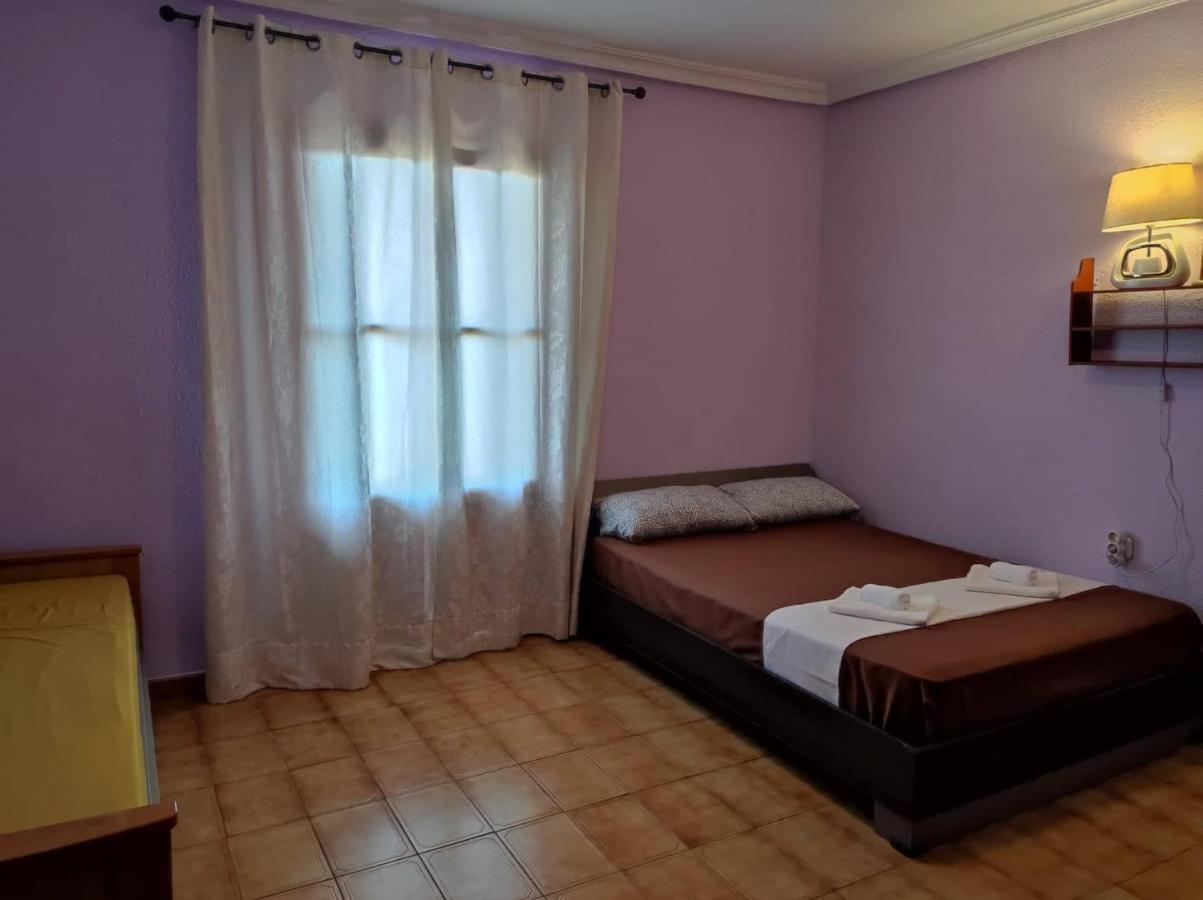 La Habitacion Del Piso Room In The Apartment Αλικάντε Εξωτερικό φωτογραφία